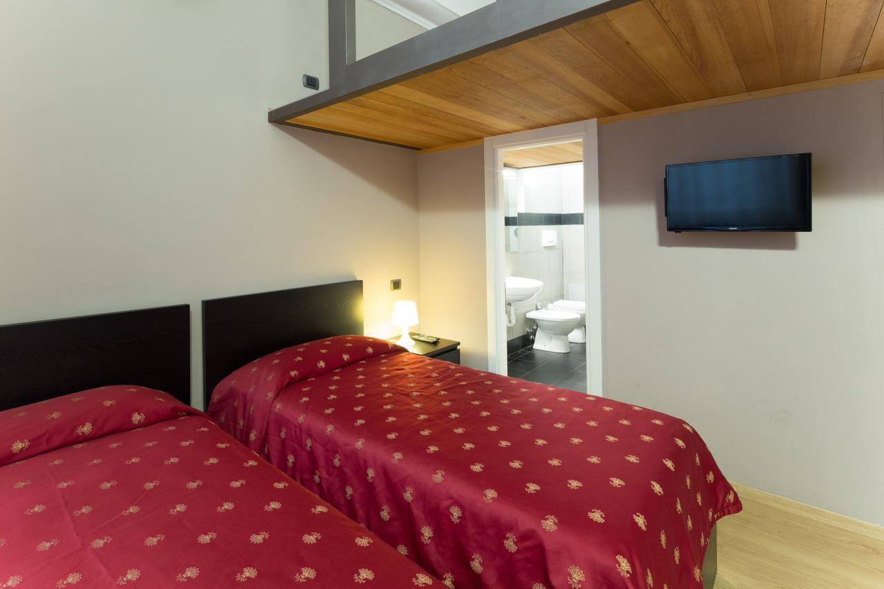 Helvetia Suite Genua Exteriör bild