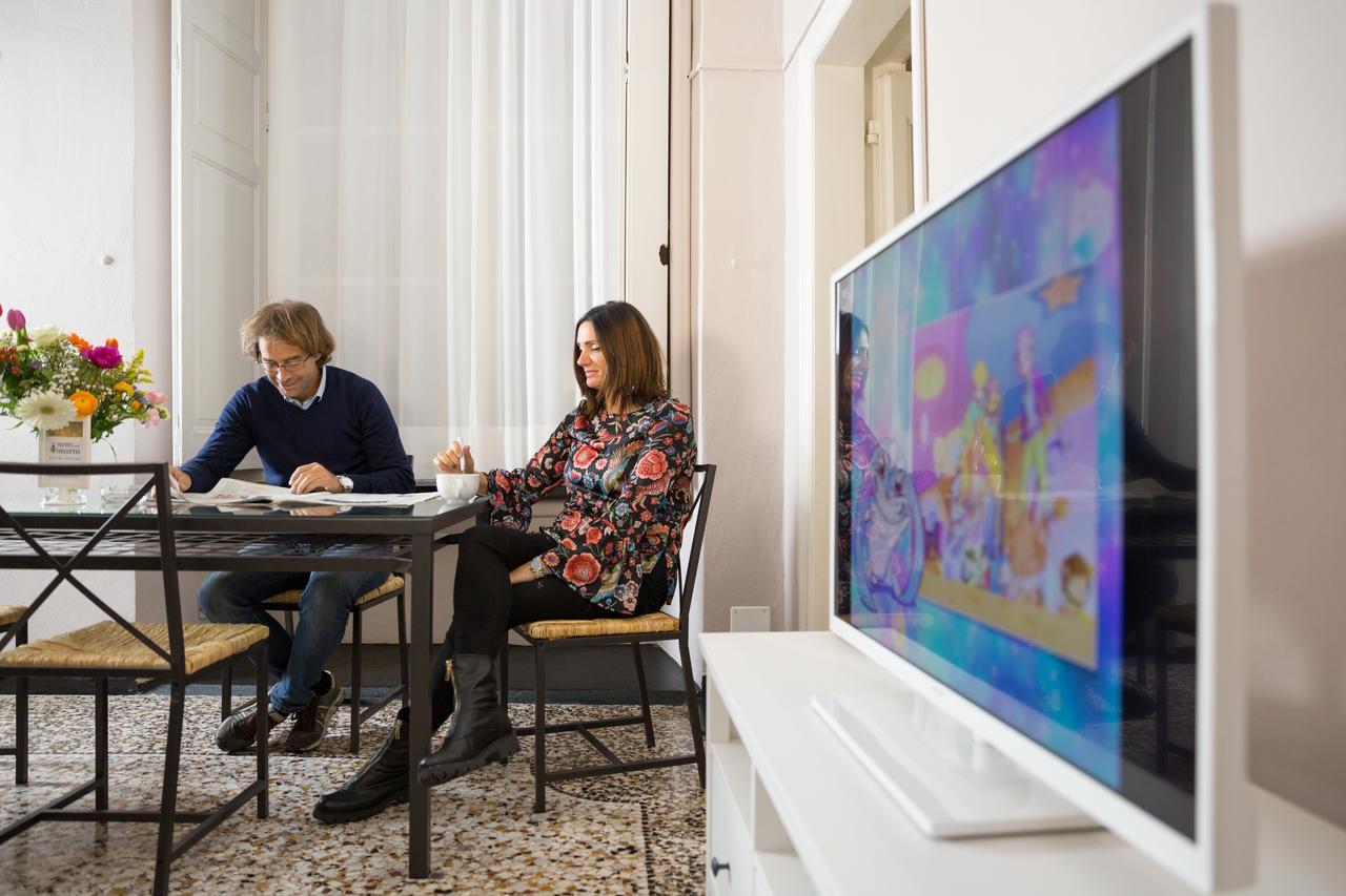 Helvetia Suite Genua Exteriör bild