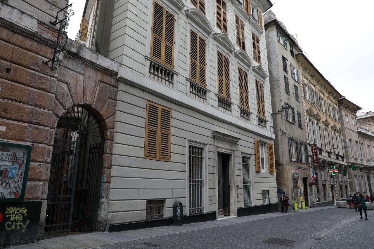 Helvetia Suite Genua Exteriör bild